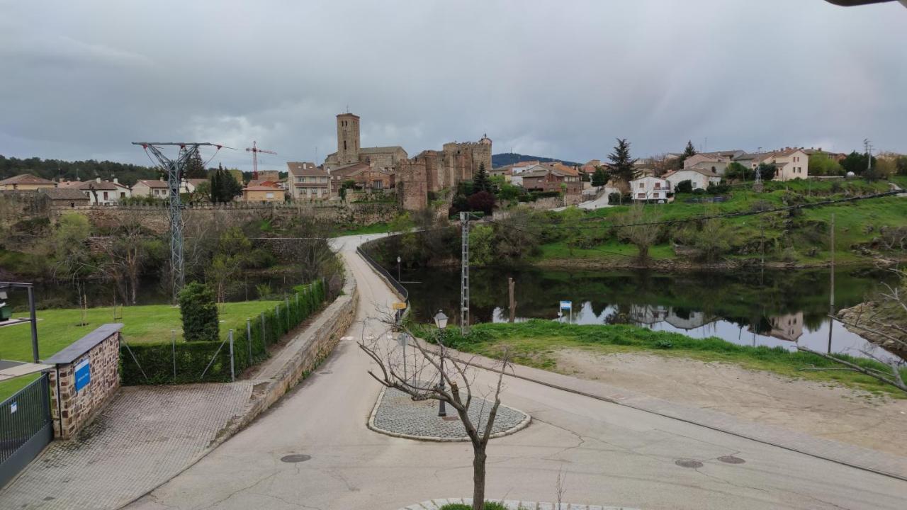 洛索亚河畔布伊特拉戈Puente Viejo De Buitrago Casa Fresno公寓 外观 照片